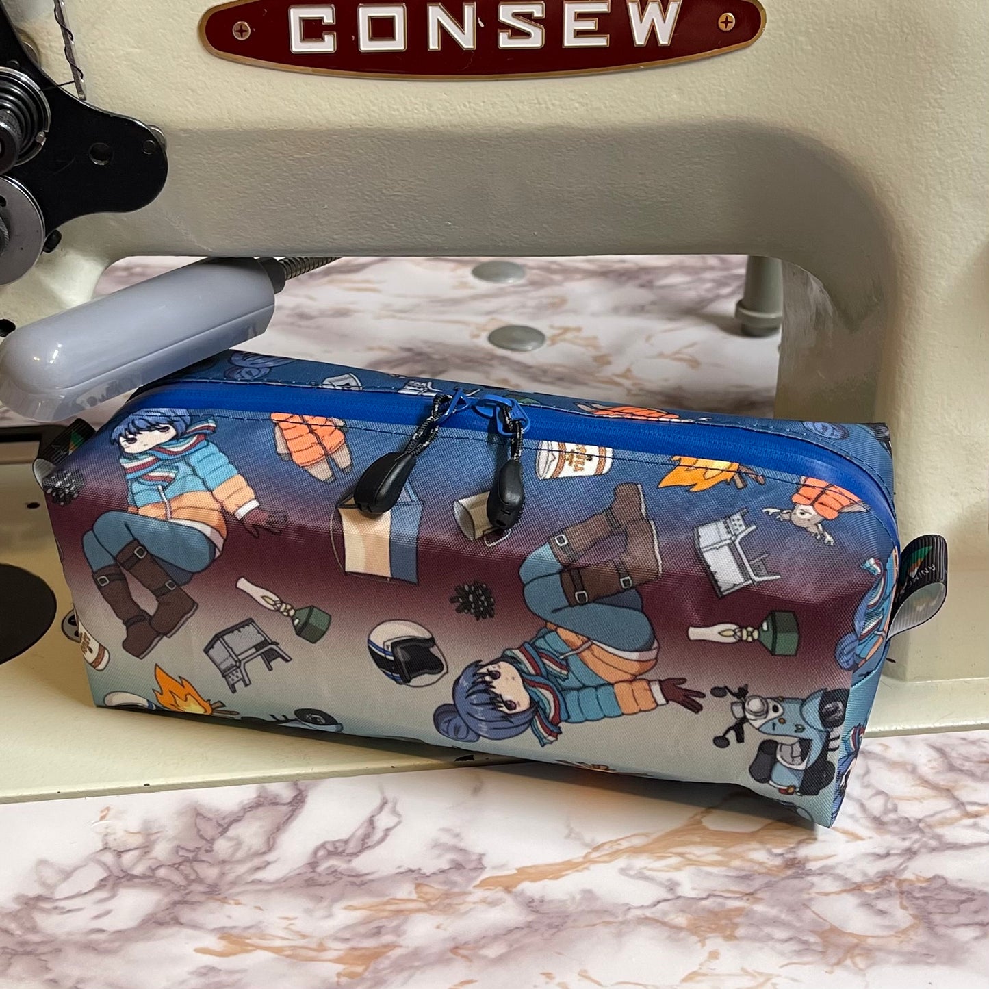 Rin Collage Box Pouch